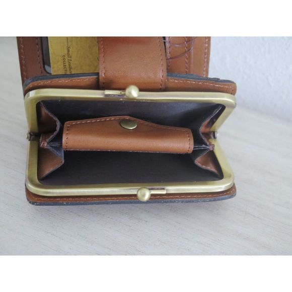 Patricia Nash S1430818 Riot Rust Iberia Signature Map Print Leather Wallet $120 - Picture 7 of 9